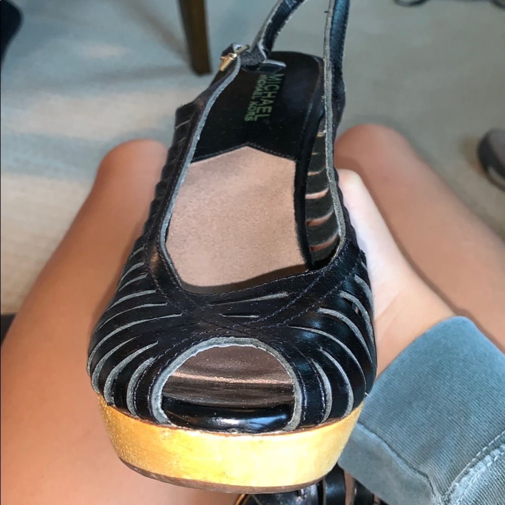Michael Kors Platform Leather Sandals - Picture 3 of 3